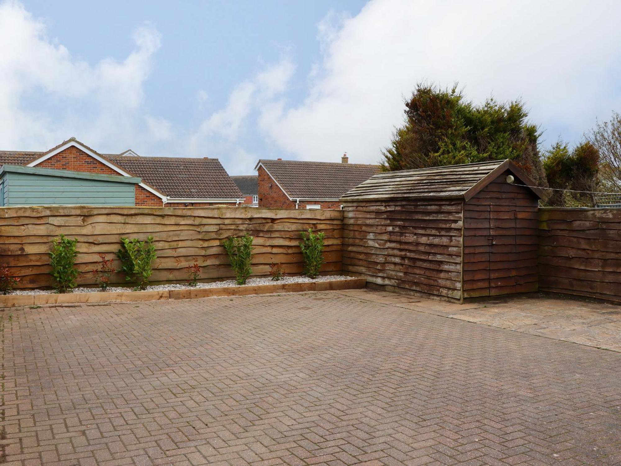 Barnacle Cove Villa Beadnell Exterior photo