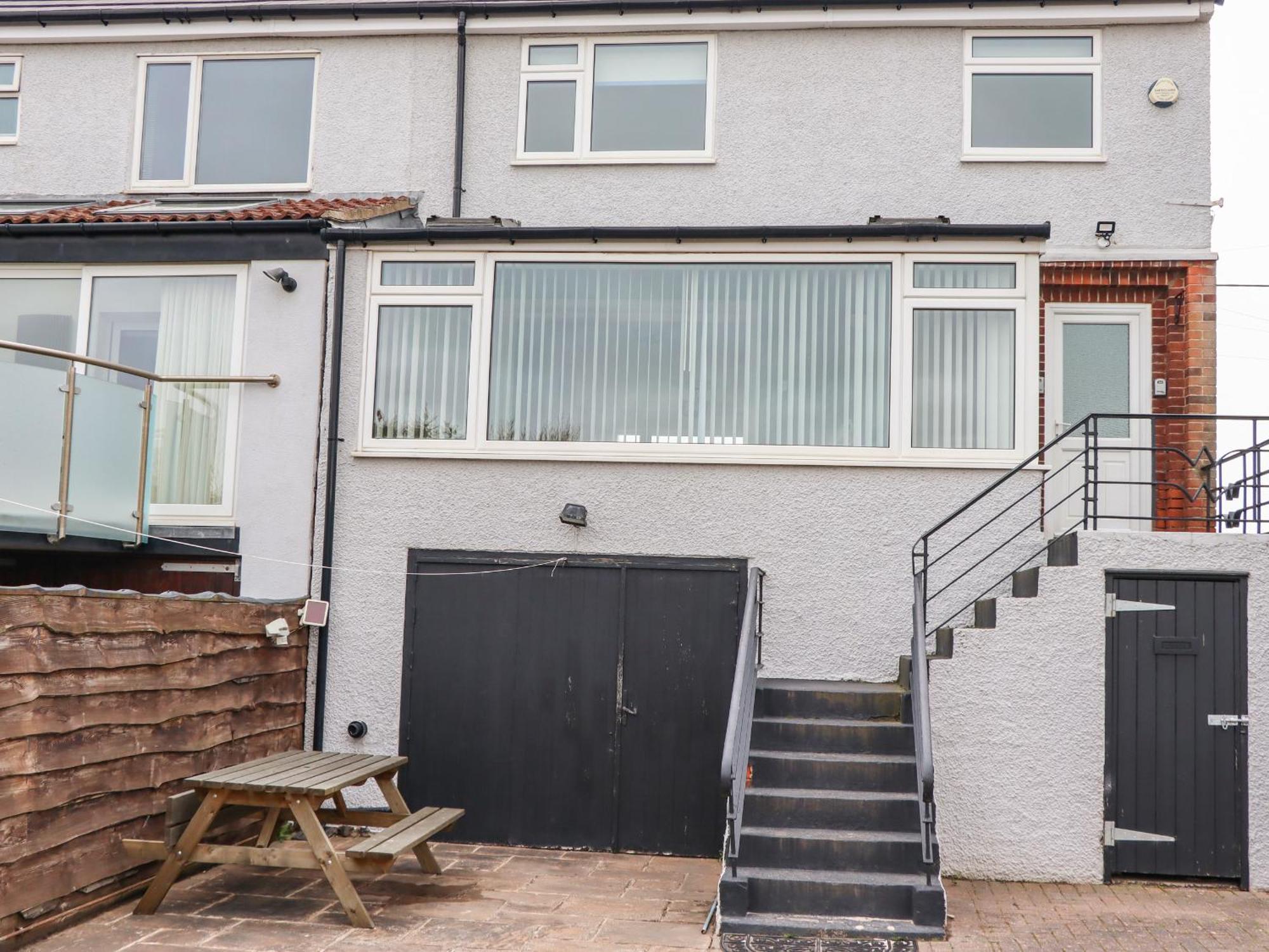 Barnacle Cove Villa Beadnell Exterior photo
